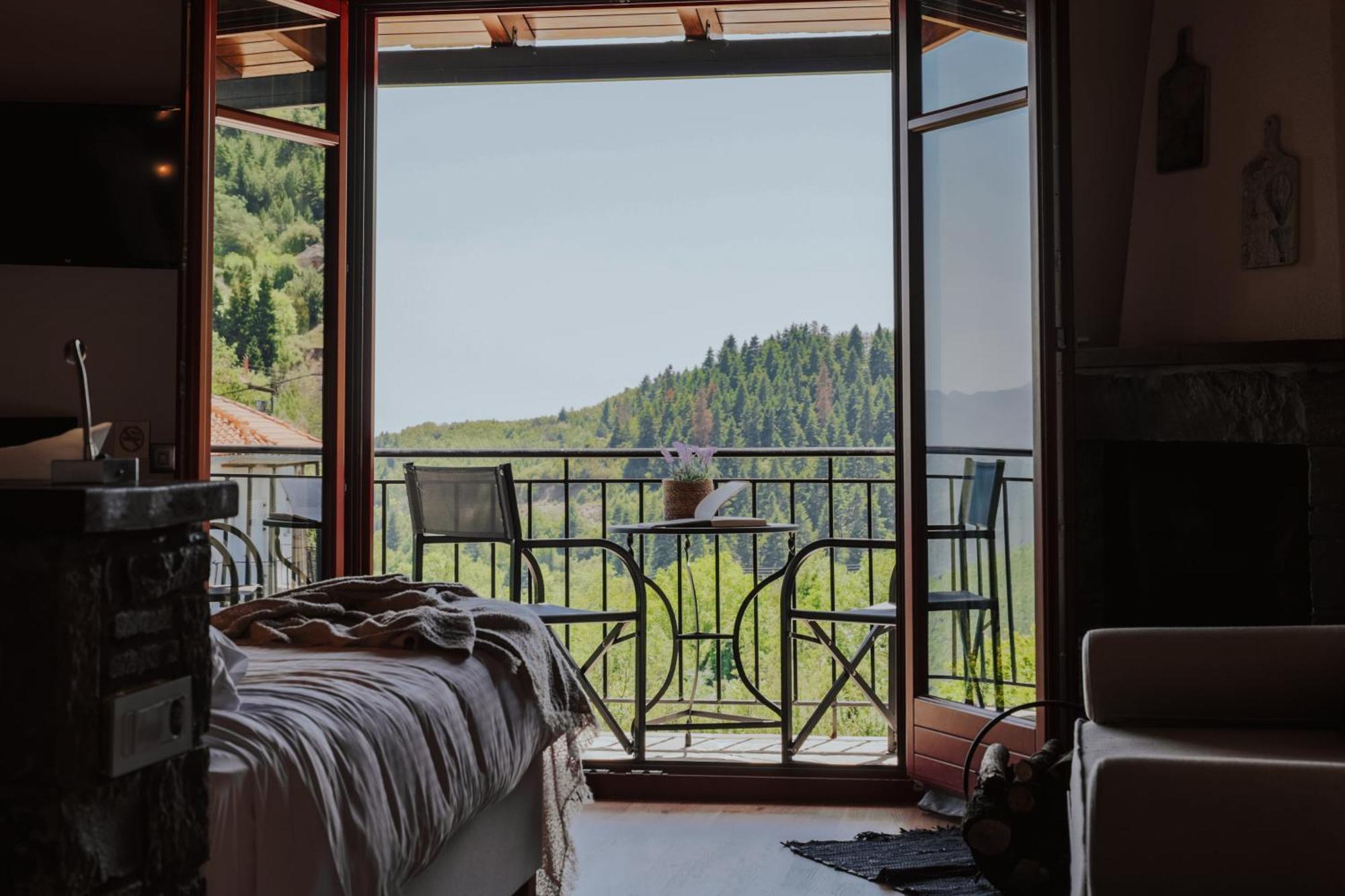 Rouista Tzoumerka Resort Vourgareli Ruang foto