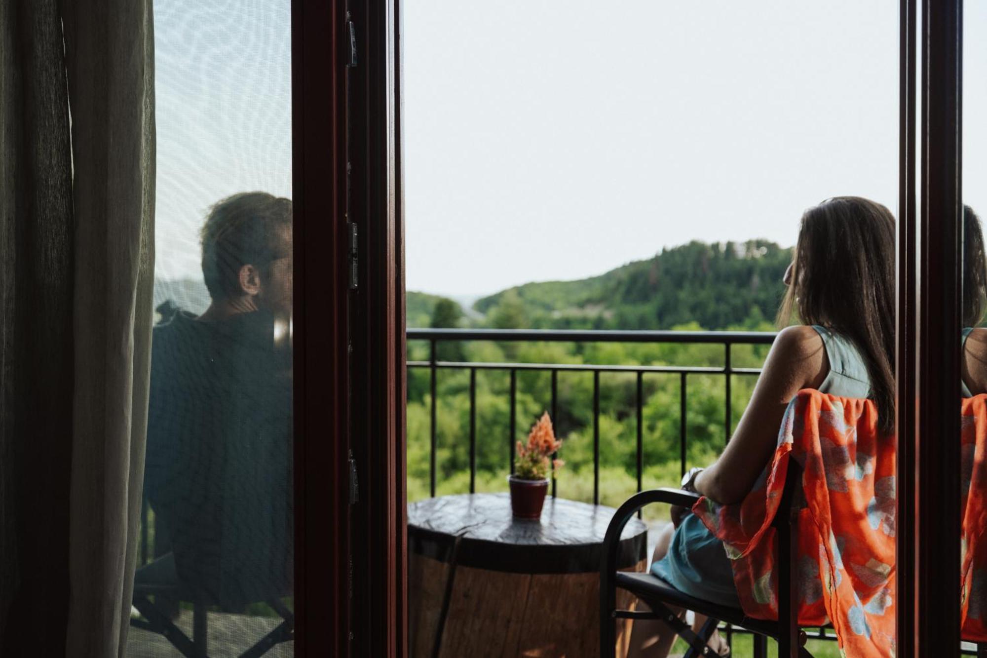 Rouista Tzoumerka Resort Vourgareli Ruang foto