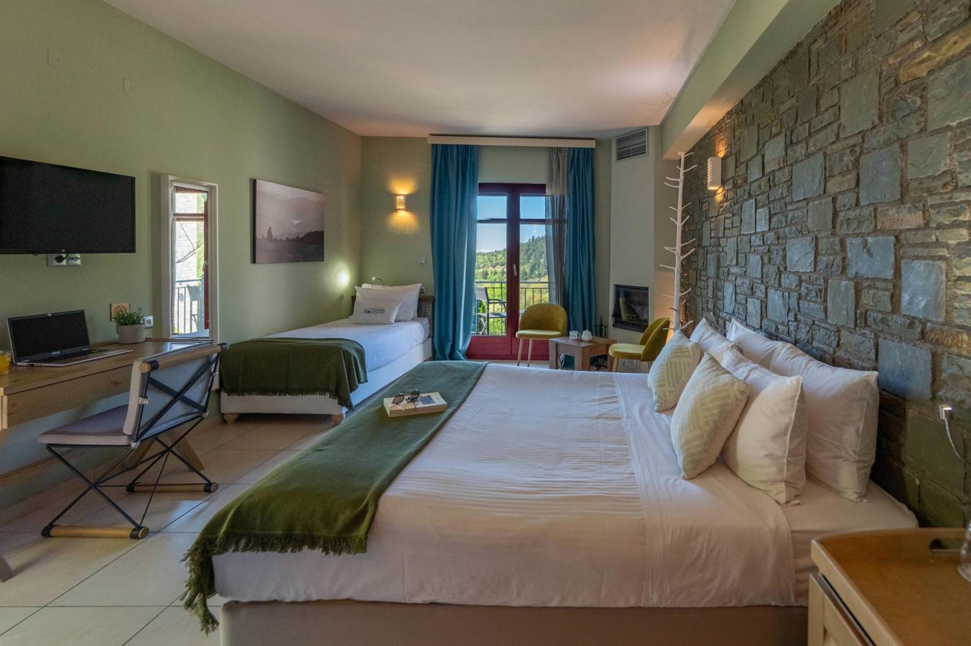 Rouista Tzoumerka Resort Vourgareli Bagian luar foto