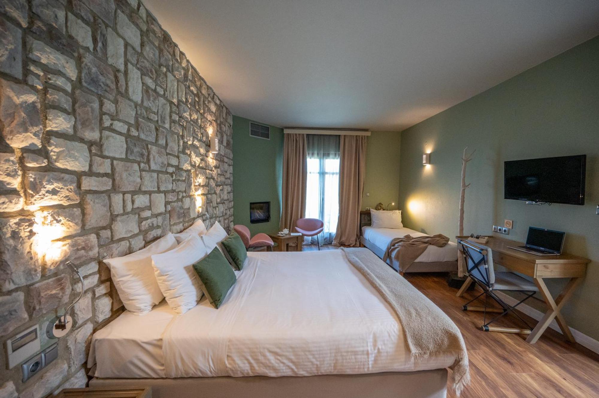 Rouista Tzoumerka Resort Vourgareli Bagian luar foto